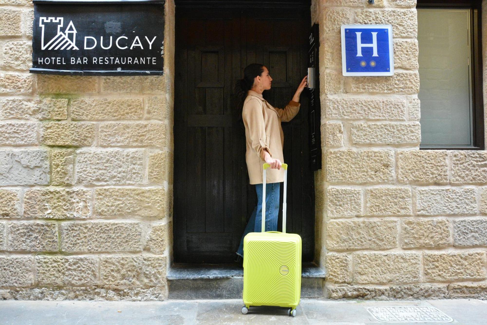 Hotel&Bar Ducay 奥里特 外观 照片
